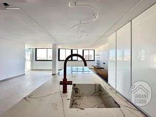 Ático en venta en Albufereta en Alicante