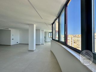 Ático en venta en Albufereta en Alicante