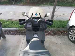 Kymco Superdink 300i Maxiscooter
