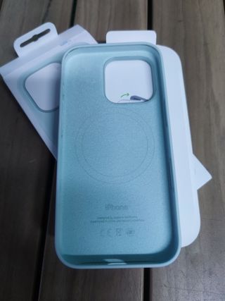 Funda de silicona con MagSafe para el iPhone 16 Pro - Aguamarina