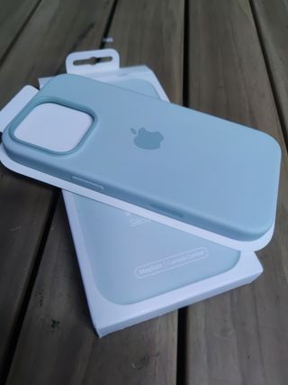 Funda de silicona con MagSafe para el iPhone 16 Pro - Aguamarina