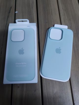 Funda de silicona con MagSafe para el iPhone 16 Pro - Aguamarina