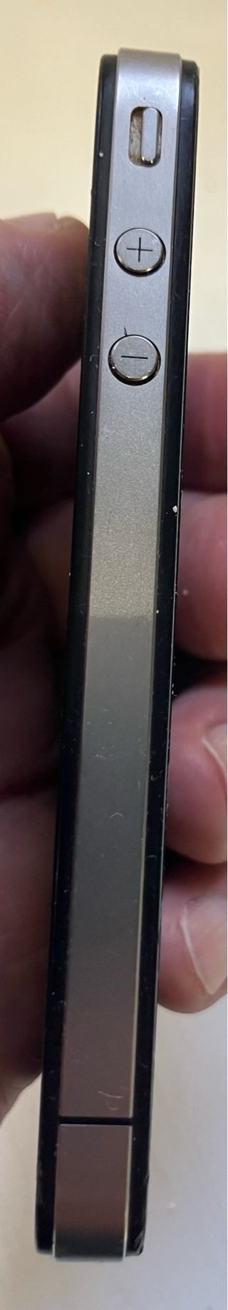 iPhone 4 Nero con ID Apple eliminato 8 GB