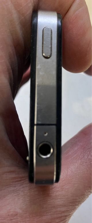 iPhone 4 Nero con ID Apple eliminato 8 GB