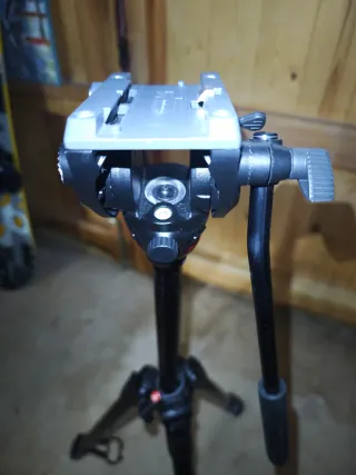 Trípode de vídeo de aluminio Manfrotto 755XB