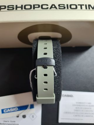 Orologio Casio digitale verde/argento