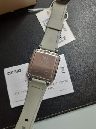 Orologio Casio digitale verde/argento