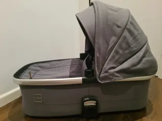 Capazo Joolz Hub + Saco + bajera