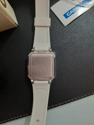 Orologio Casio A100WEF-SAEF Argento