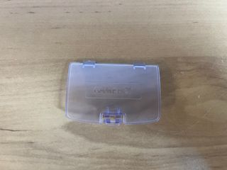 Tapa Pilas GameBoy Color Morado Transparente
