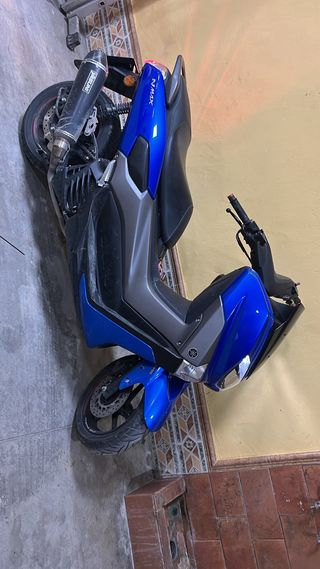 Moto Scooter Yamaha NMAX año 2021