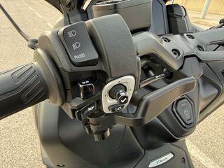 Yamaha Tmax 560