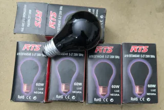 5 Bombillas Luz Negra RTS 60W E-27