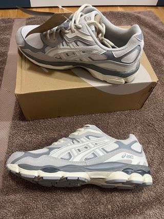 Asics Gel-Kayano 14 Beige Gris Talla 42