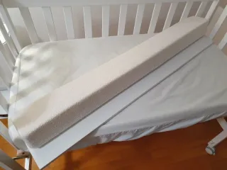 Cuna colecho blanca con colchón