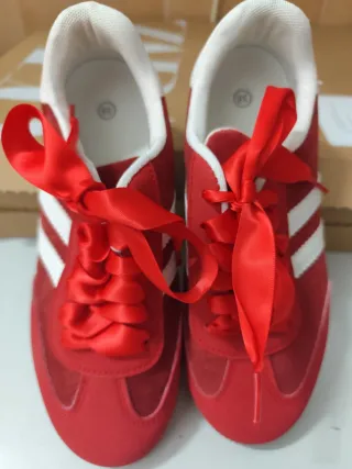 Zapatillas Rojas Talla 38