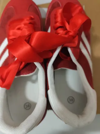 Zapatillas Rojas Talla 38