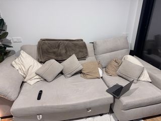 Sofá modular beige y marrón