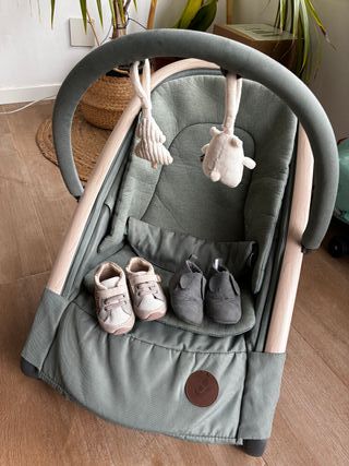 Hamaca Maxi Cosi + Zapatos Bebé