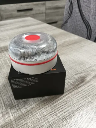 Baliza de emergencia NB-IOT y GPS nueva sin caja