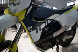 Husqvarna 701 Enduro Manual