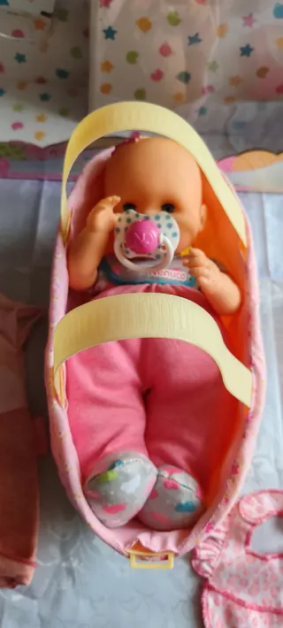 Muñeca Nenuco con accesorios