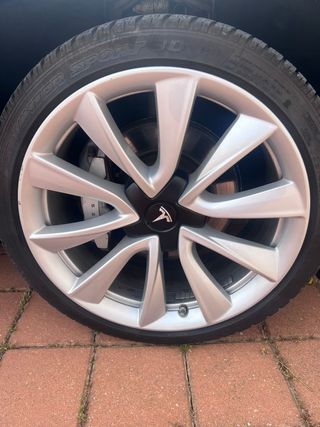 Tesla Model 3 2019 Long Range