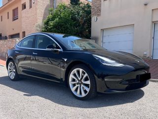 Tesla Model 3 2019 Long Range