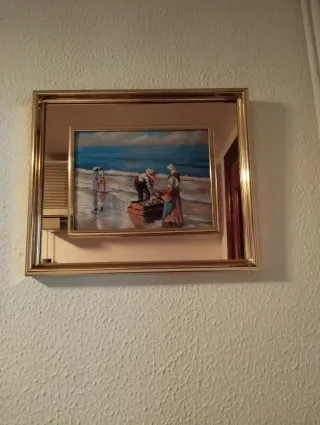 Cuadro decorativo con marco dorado