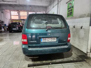 KIA Carnival 2006
