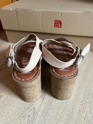 Sandalias Beige Plataforma