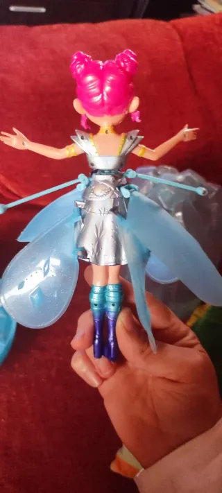 Hatchimals Hada Voladora Azul