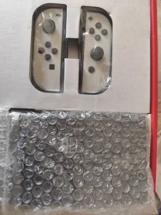 Nintendo Switch OLED Blanca y Negra