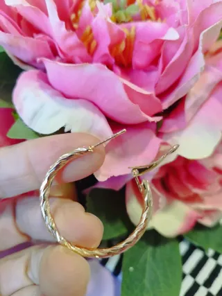 Set orecchini bigiotteria dorati