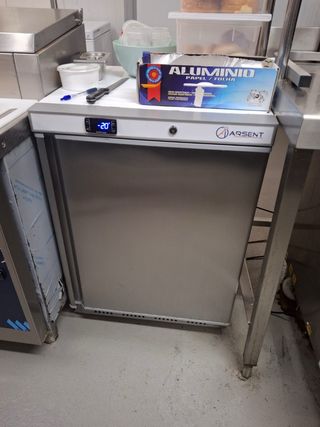 Congelador ARSENT 140L