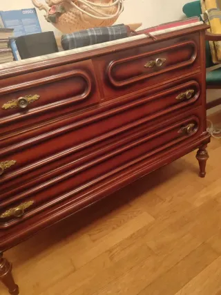 Se venden muebles seminuevos