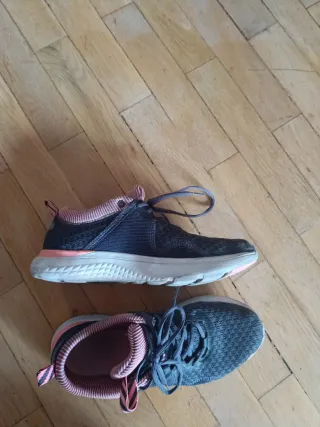 Zapatillas Reebok Mujer gris y rosa