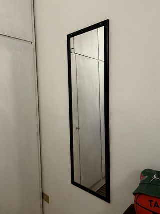 Specchio da parete lungo nero