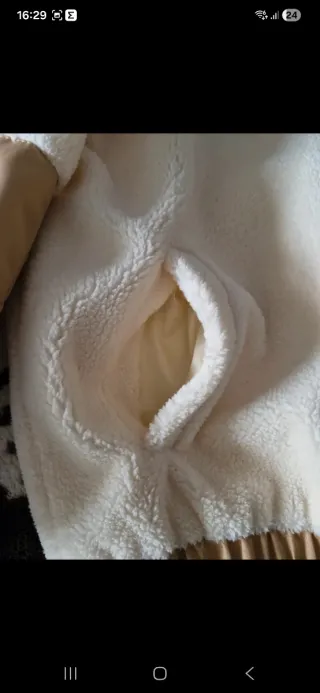 Chaqueta Stussy Fleece/Sherpa Beige y Blanca Talla