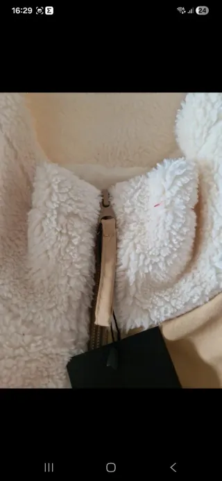 Chaqueta Stussy Fleece/Sherpa Beige y Blanca Talla