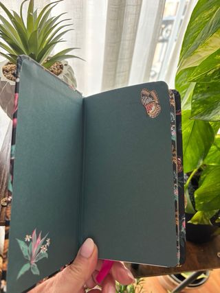 Agenda 2026 Flores y Mariposas