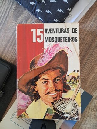 Lote de 4 Livros 15 Histórias
