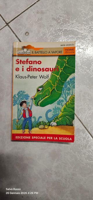 Stefano e i dinosauri