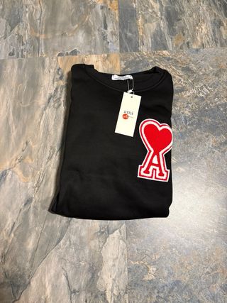 Sudadera Ami Paris Negra con Logo Corazón