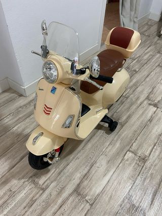 Vespa de juguete para niños