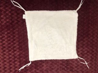 Casa/cama tipi para mascotas,beige con huellas