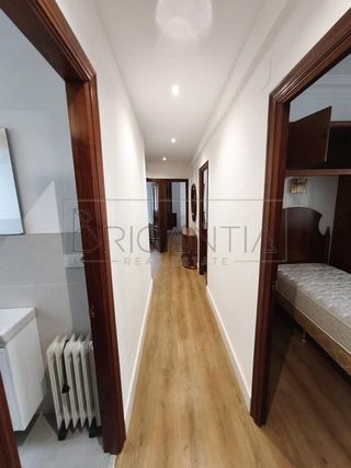 Piso en alquiler en Os Mallos - San Cristóbal en Coruña (A)