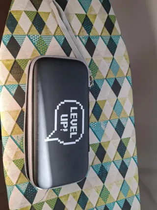 Funda Nintendo Switch Negra Level Up!