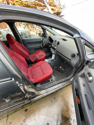 Despiece Mitsubishi Colt