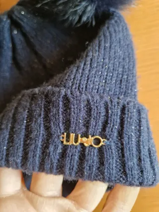 Set Liu Jo cappello e sciarpa blu/oro